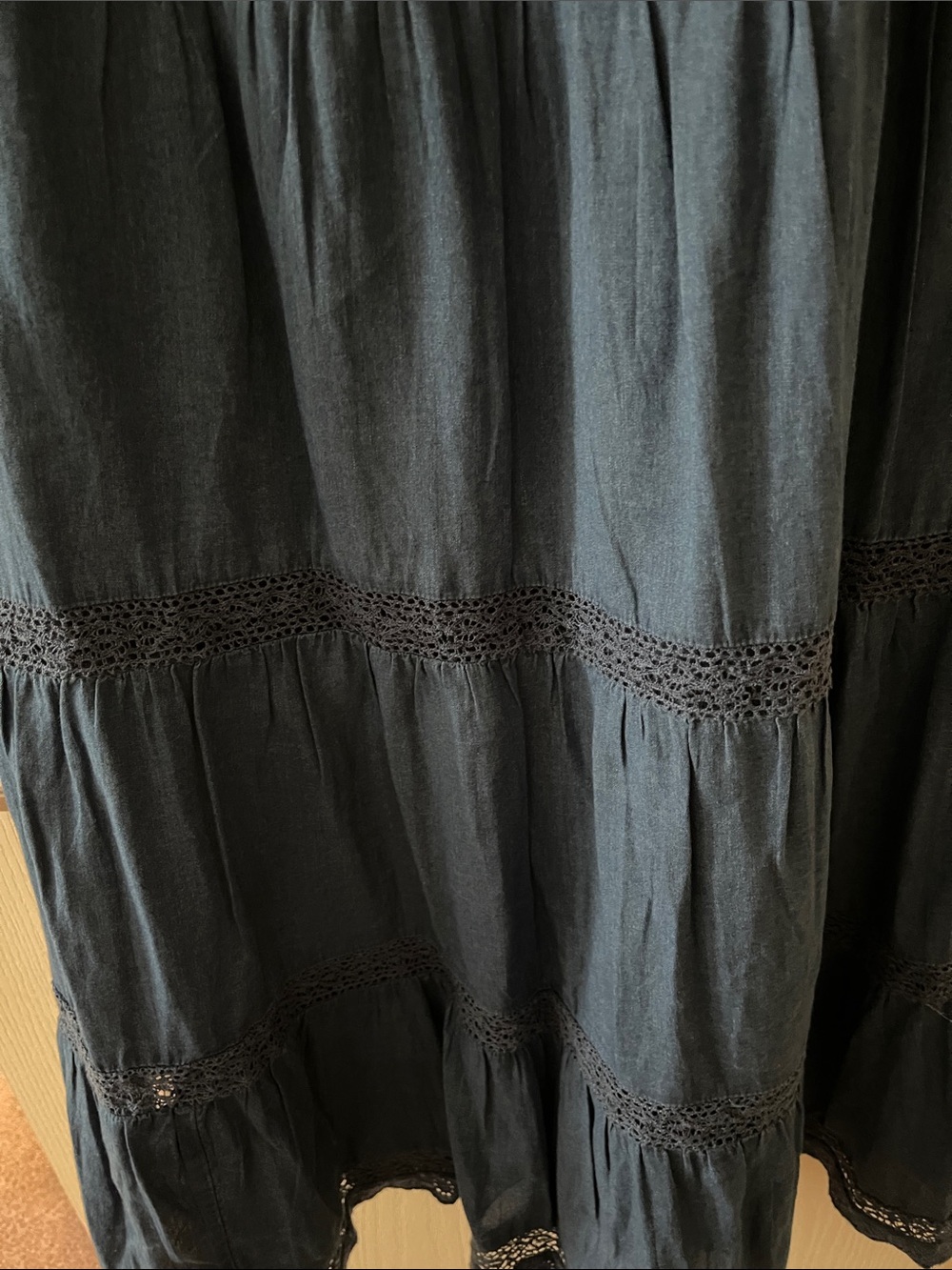 GAP Navy Sleeveless Lace trim  tiered midi dress , Sz S , New - Picture 10 of 10